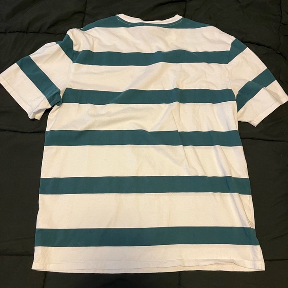 GUESS T-SHIRT - Picture 2 of 3